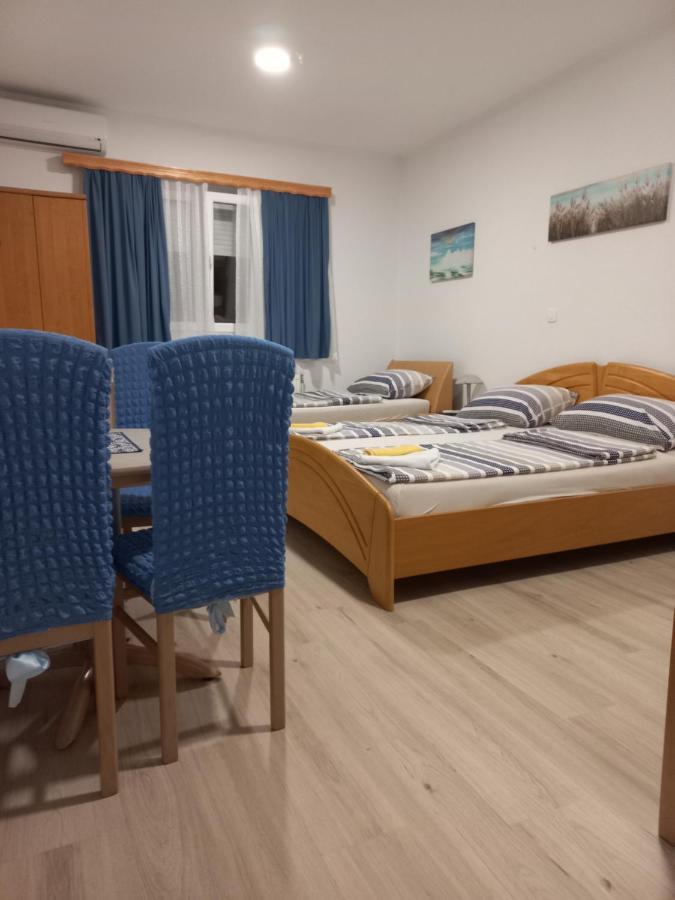 Apartments Emir ทูซลา ภายนอก รูปภาพ
